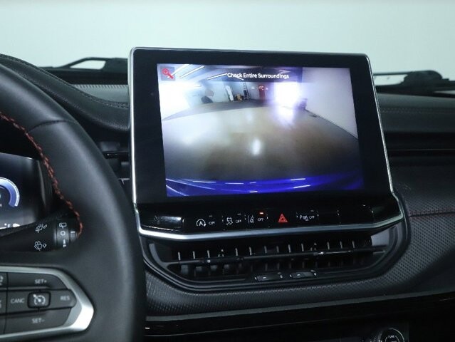 2024 Jeep Compass in Bedford, OH 44146 - 18128932 31
