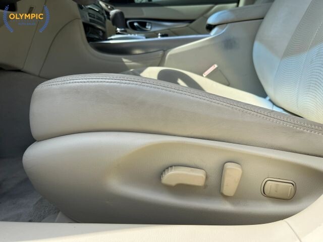 2015 INFINITI Q70 in Decatur, GA 30032 - 18128936 40