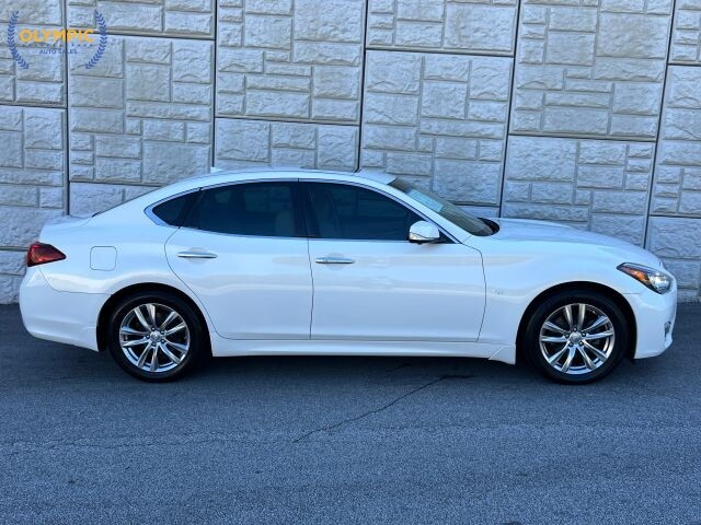 2015 INFINITI Q70 in Decatur, GA 30032 - 18128936 8