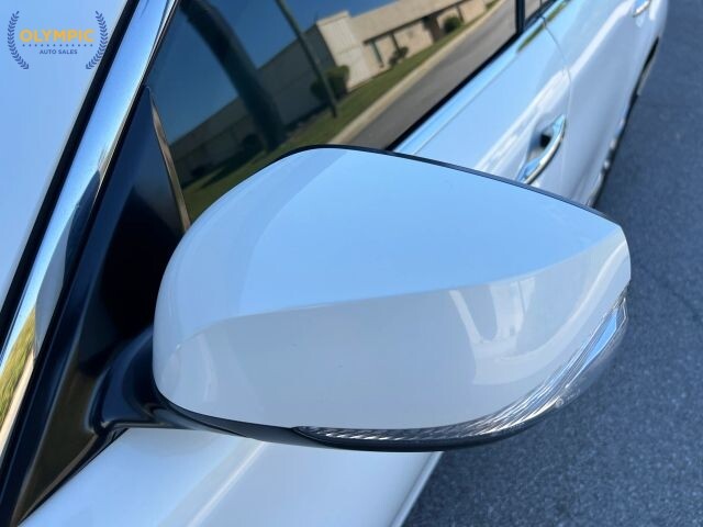 2015 INFINITI Q70 in Decatur, GA 30032 - 18128936 18