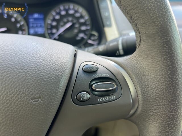 2015 INFINITI Q70 in Decatur, GA 30032 - 18128936 25