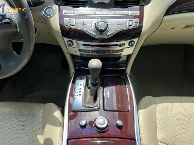 2015 INFINITI Q70 in Decatur, GA 30032 - 18128936 34