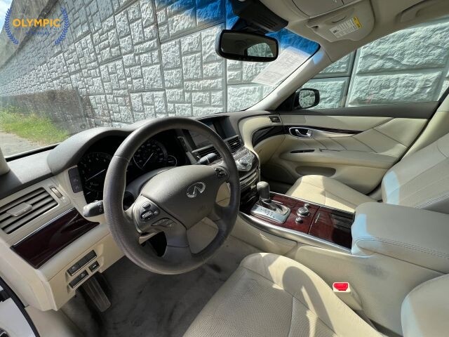 2015 INFINITI Q70 in Decatur, GA 30032 - 18128936 20