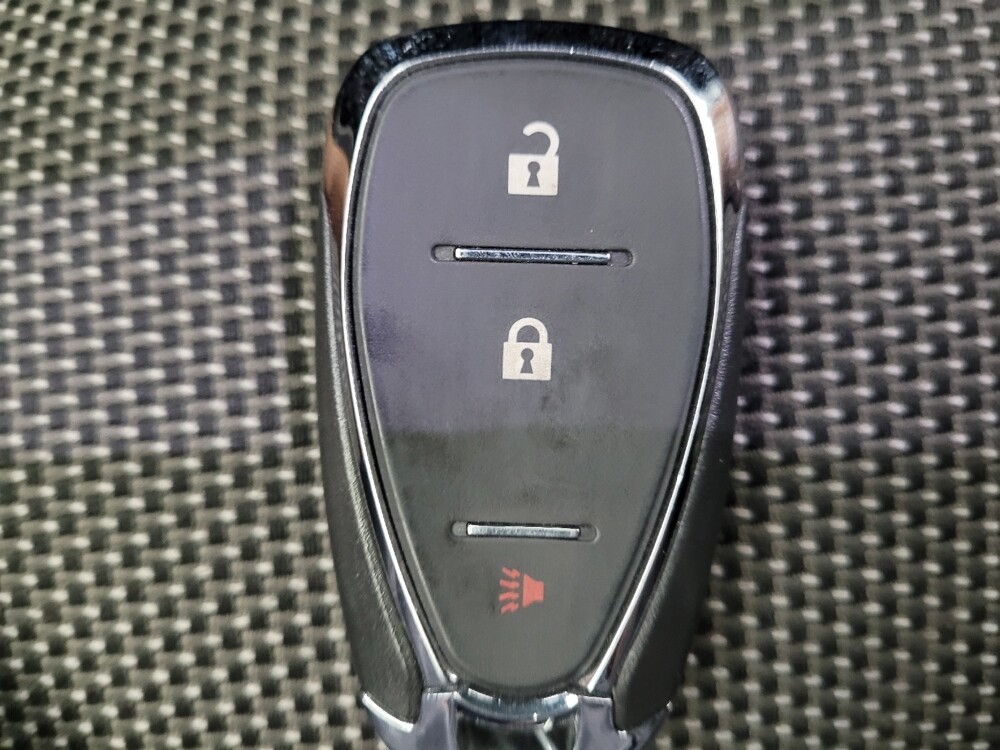 2018 Chevrolet Traverse in Fresno, CA 93726 - 18128941 32