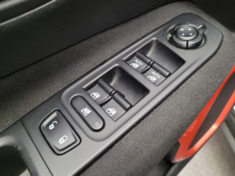 2019 Jeep Renegade in Downey, CA 90241 - 18128944 27