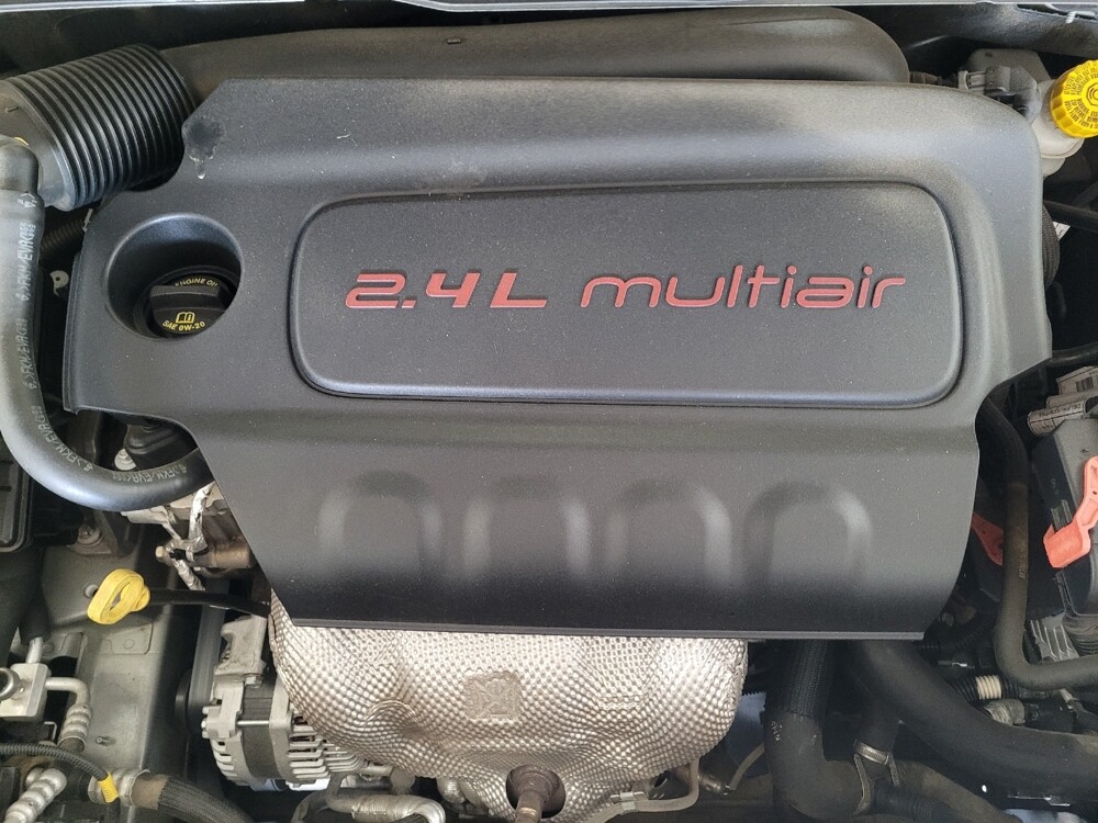 2019 Jeep Renegade in Downey, CA 90241 - 18128944 30