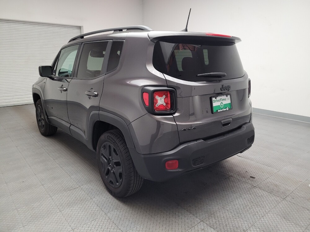 2019 Jeep Renegade in Downey, CA 90241 - 18128944 5