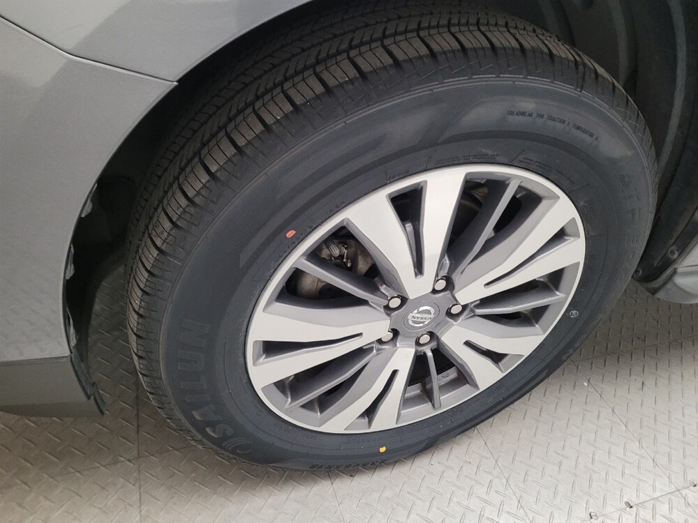 2020 Nissan Pathfinder in Torrance, CA 90504 - 18128948 31