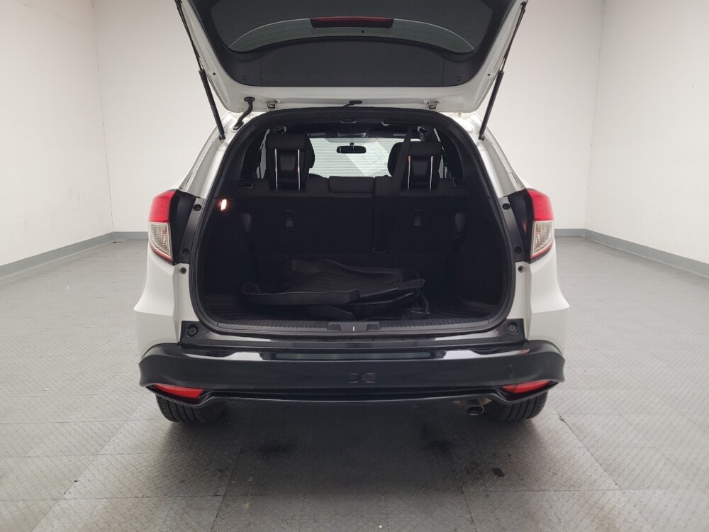 2021 Honda HR-V in Downey, CA 90241 - 18128951 29