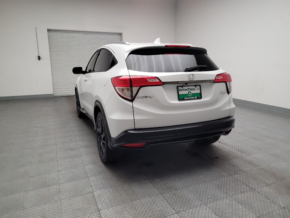 2021 Honda HR-V in Downey, CA 90241 - 18128951 6