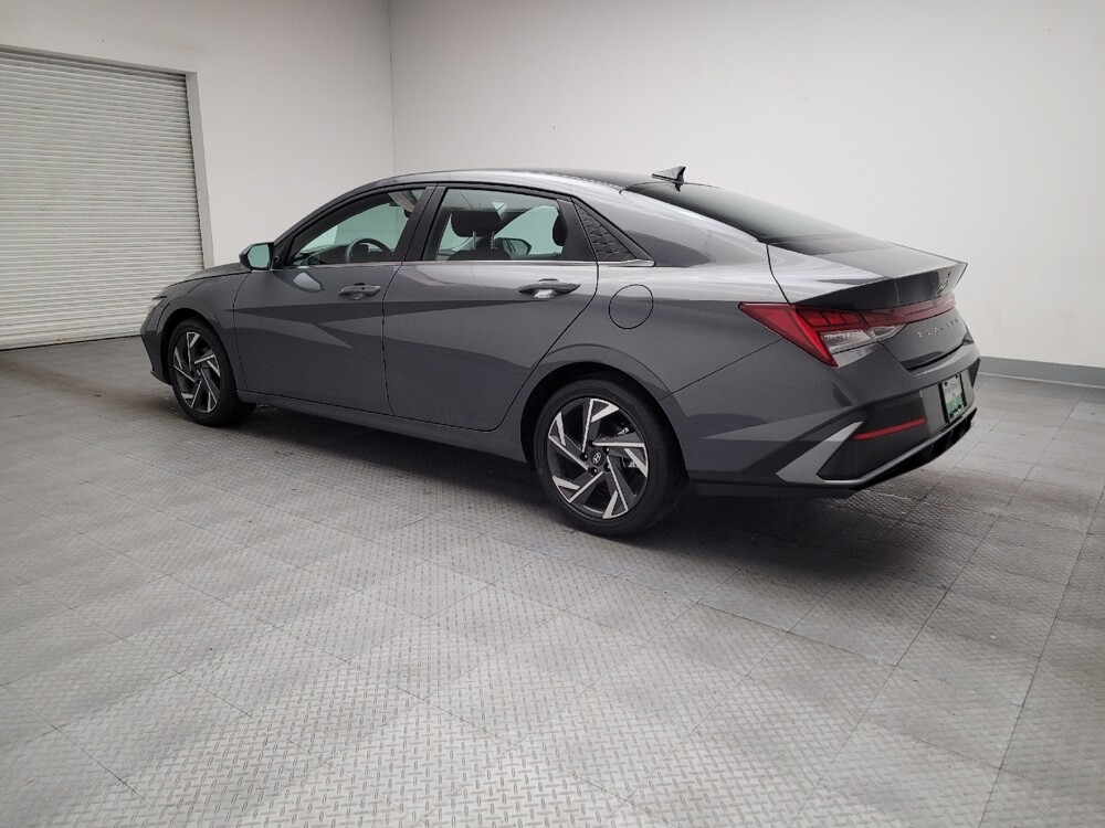 2025 Hyundai Elantra in Downey, CA 90241 - 18128952 3