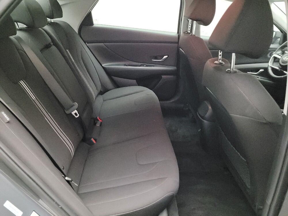 2025 Hyundai Elantra in Downey, CA 90241 - 18128952 19