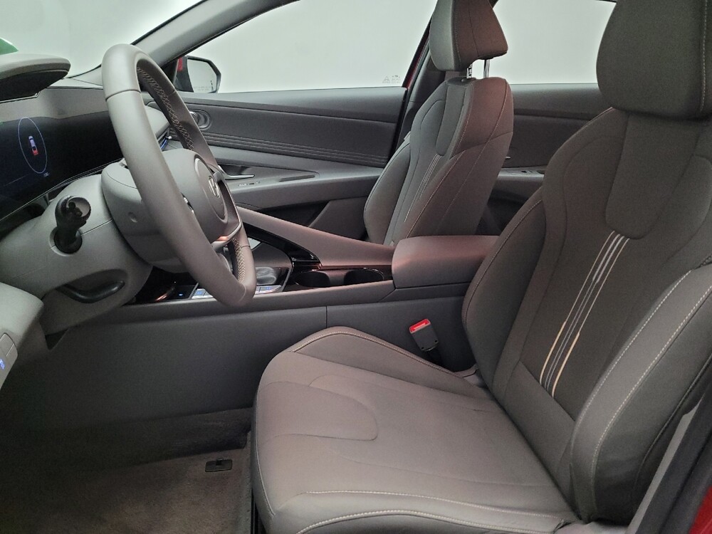 2025 Hyundai Elantra in Downey, CA 90241 - 18128953 17