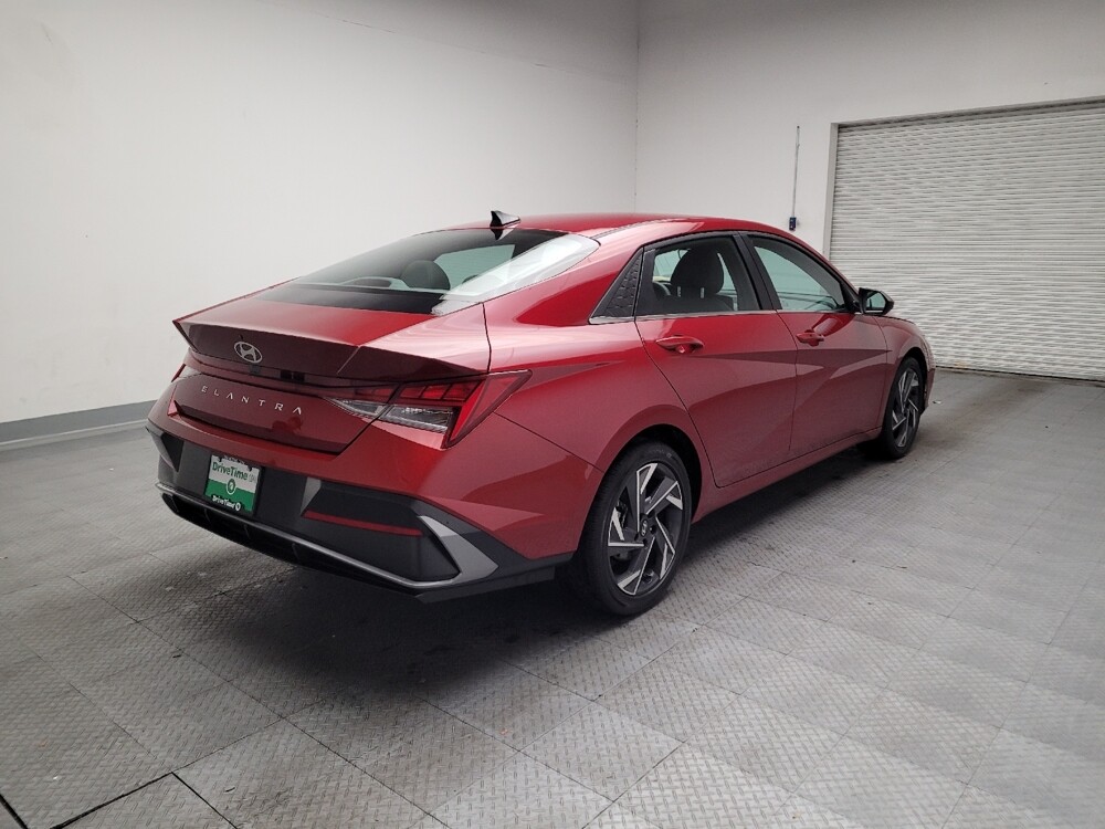 2025 Hyundai Elantra in Downey, CA 90241 - 18128953 9