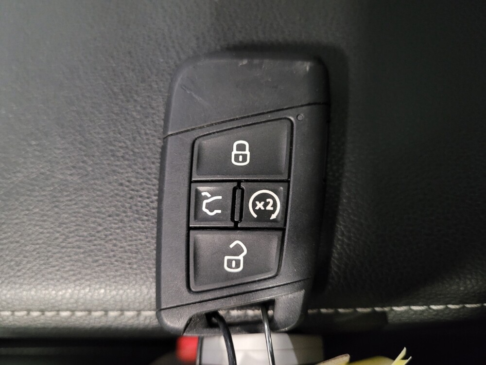 2025 Volkswagen Jetta in Montclair, CA 91763 - 18128954 32