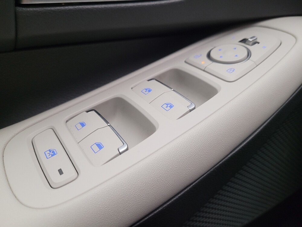 2025 Hyundai Sonata in Downey, CA 90241 - 18128956 27