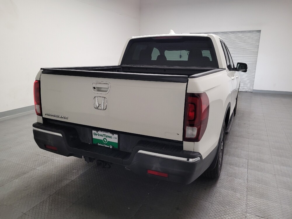 2018 Honda Ridgeline in Downey, CA 90241 - 18128961 7