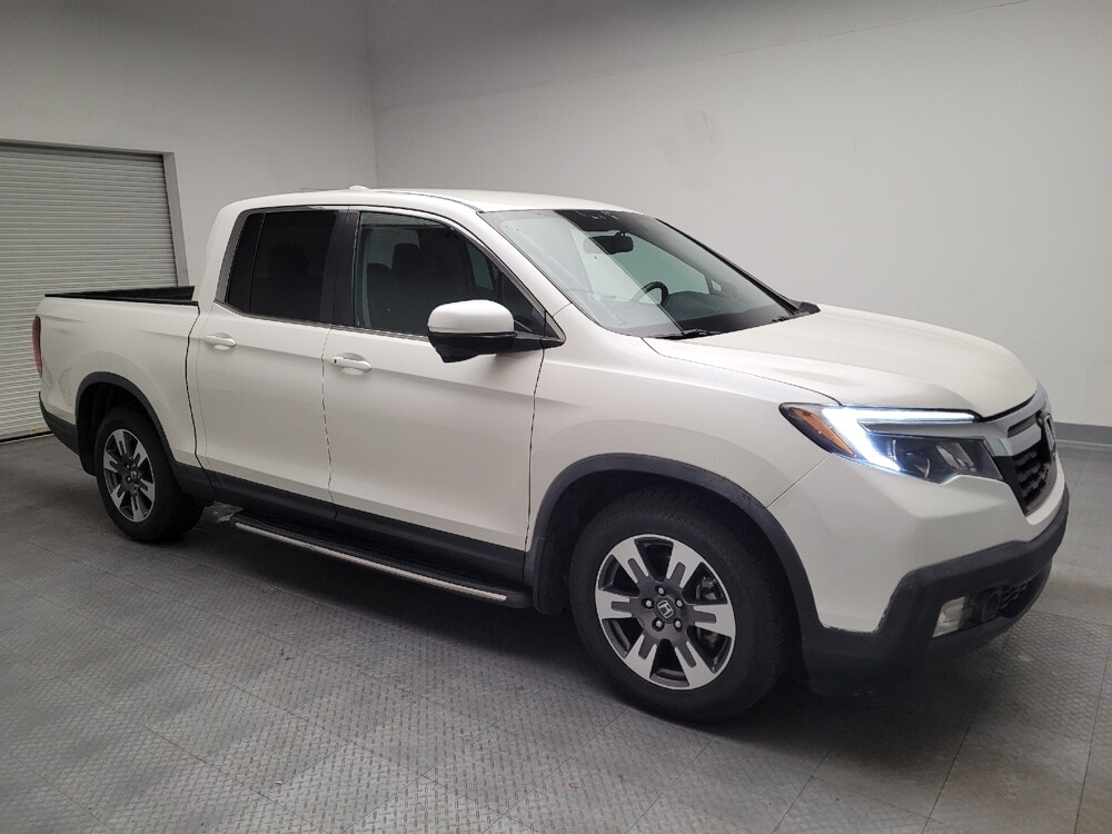 2018 Honda Ridgeline in Downey, CA 90241 - 18128961 11