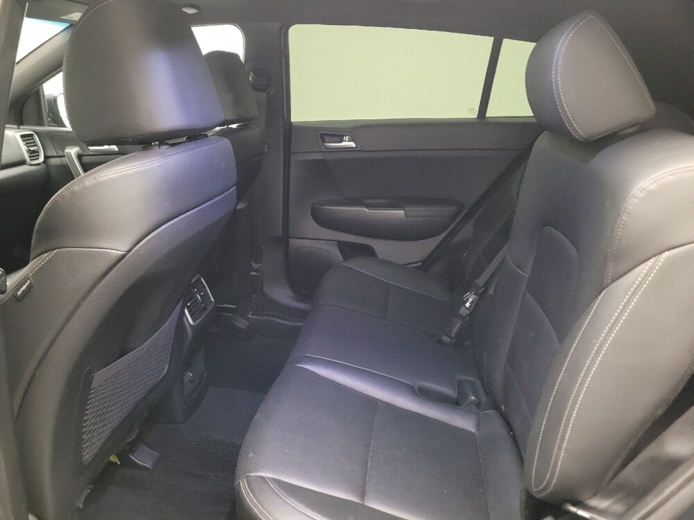 2022 Kia Sportage in Montclair, CA 91763 - 18128962 18