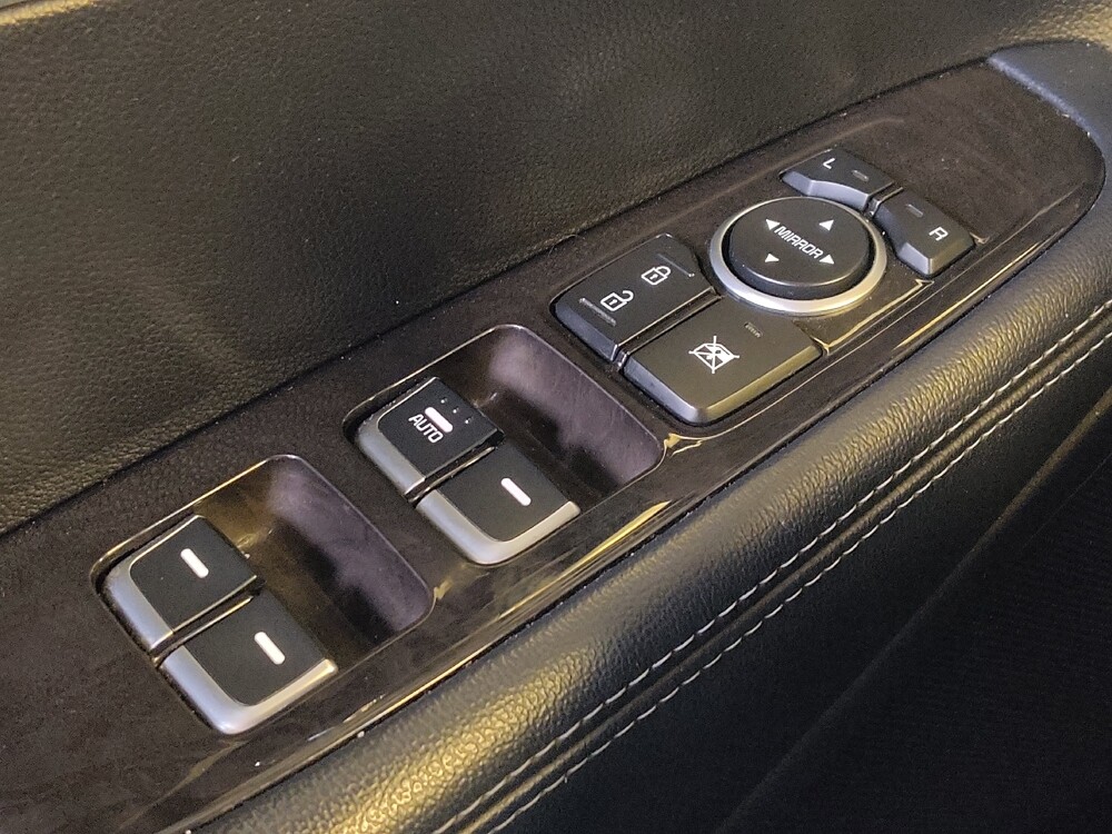 2018 Kia Sorento in Houston, TX 77034 - 18128965 27