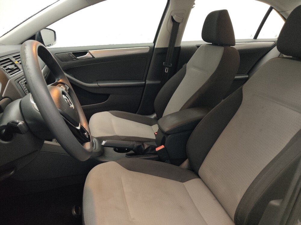 2018 Volkswagen Jetta in Marietta, GA 30062 - 18128970 17