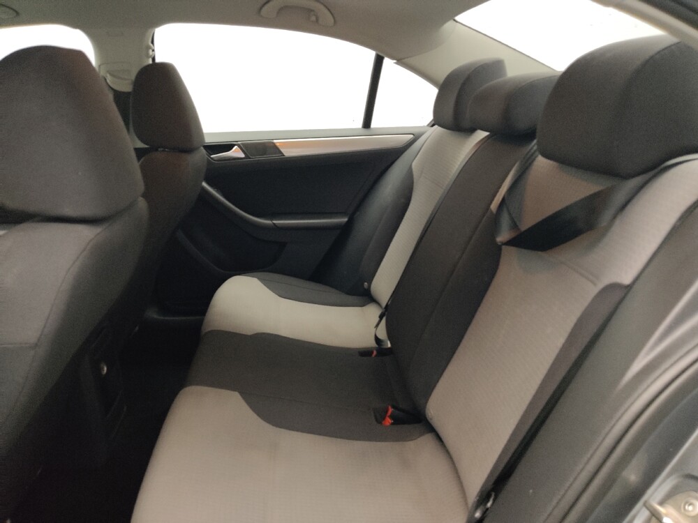 2018 Volkswagen Jetta in Marietta, GA 30062 - 18128970 18