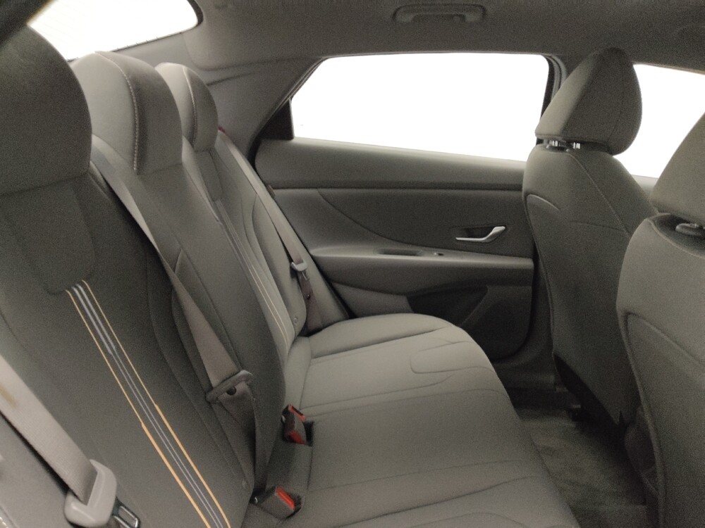 2025 Hyundai Elantra in Augusta, GA 30907 - 18128971 19