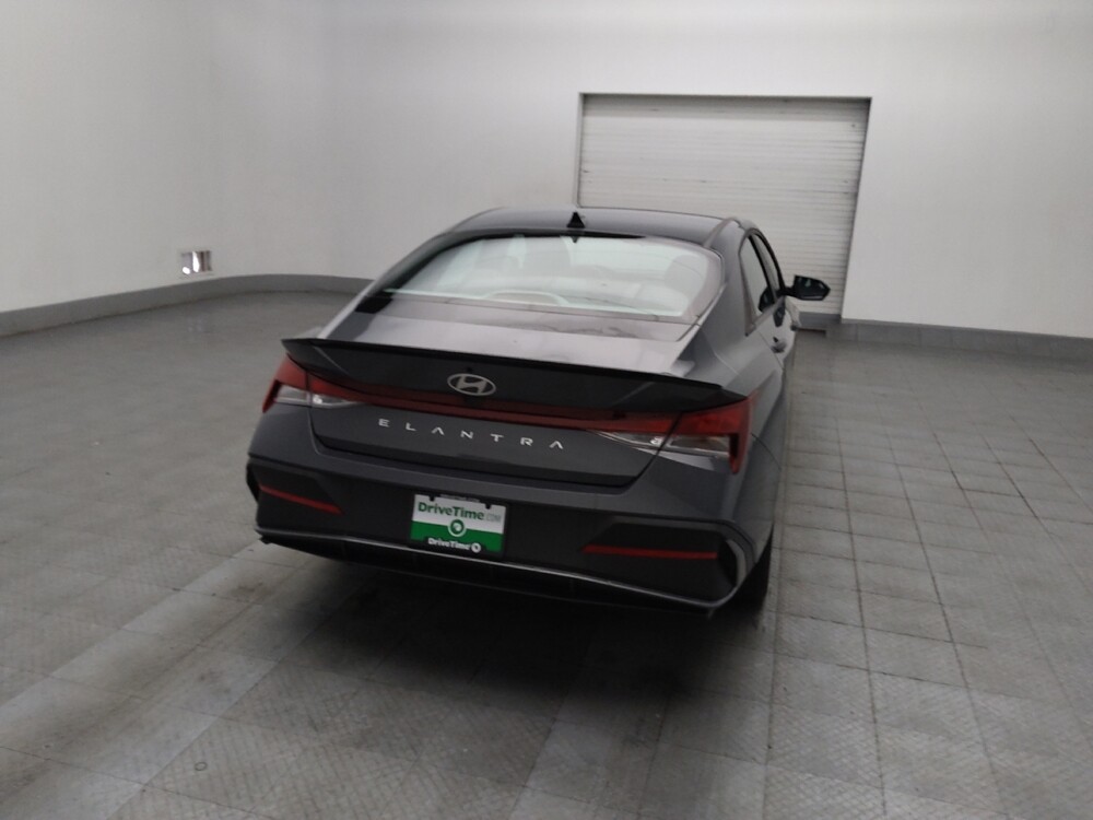 2025 Hyundai Elantra in Augusta, GA 30907 - 18128971 7