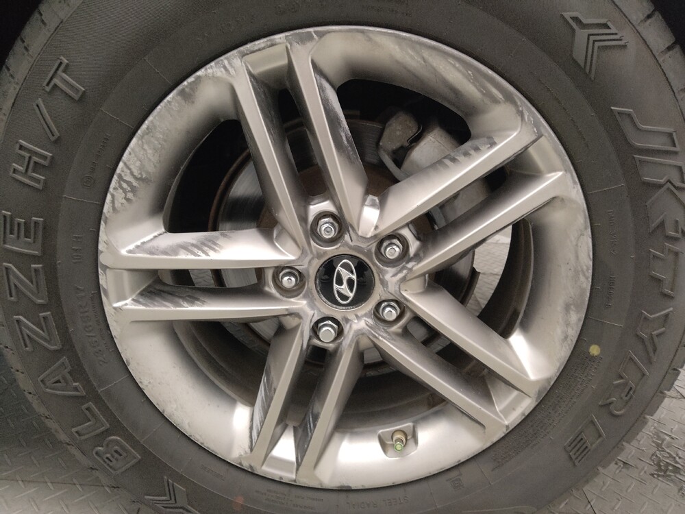 2017 Hyundai Santa Fe in Duluth, GA 30096 - 18128973 30