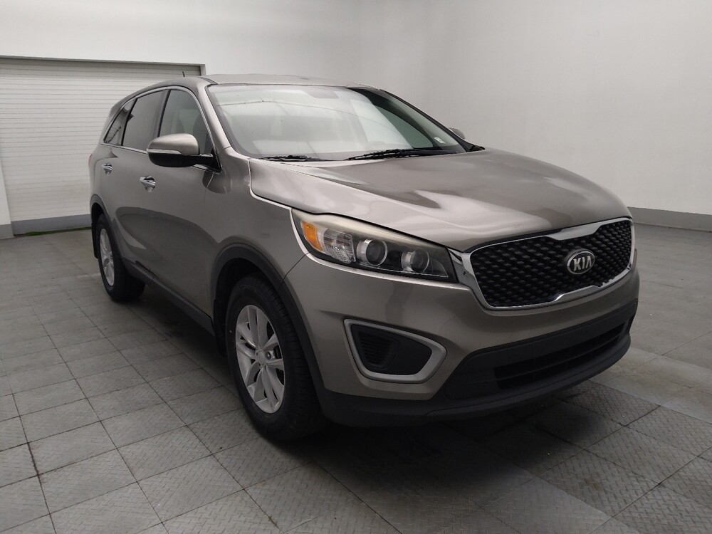 2018 Kia Sorento in Morrow, GA 30260 - 18128974 13