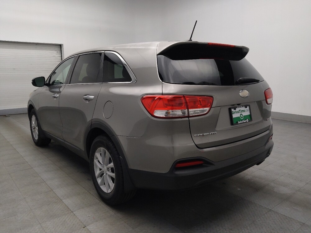 2018 Kia Sorento in Morrow, GA 30260 - 18128974 5