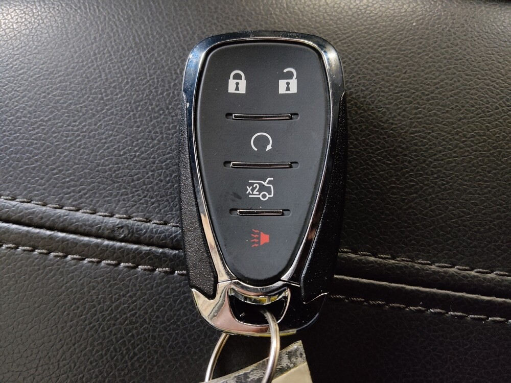 2018 Chevrolet Malibu in Augusta, GA 30907 - 18128975 32