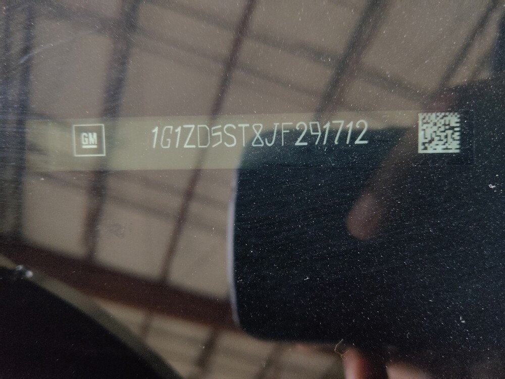 2018 Chevrolet Malibu in Augusta, GA 30907 - 18128975 33