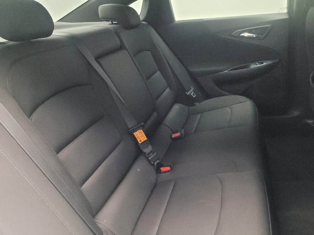 2018 Chevrolet Malibu in Augusta, GA 30907 - 18128975 19