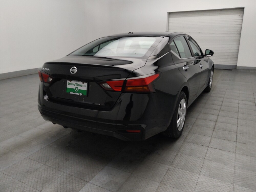 2019 Nissan Altima in Macon, GA 31210 - 18128977 9