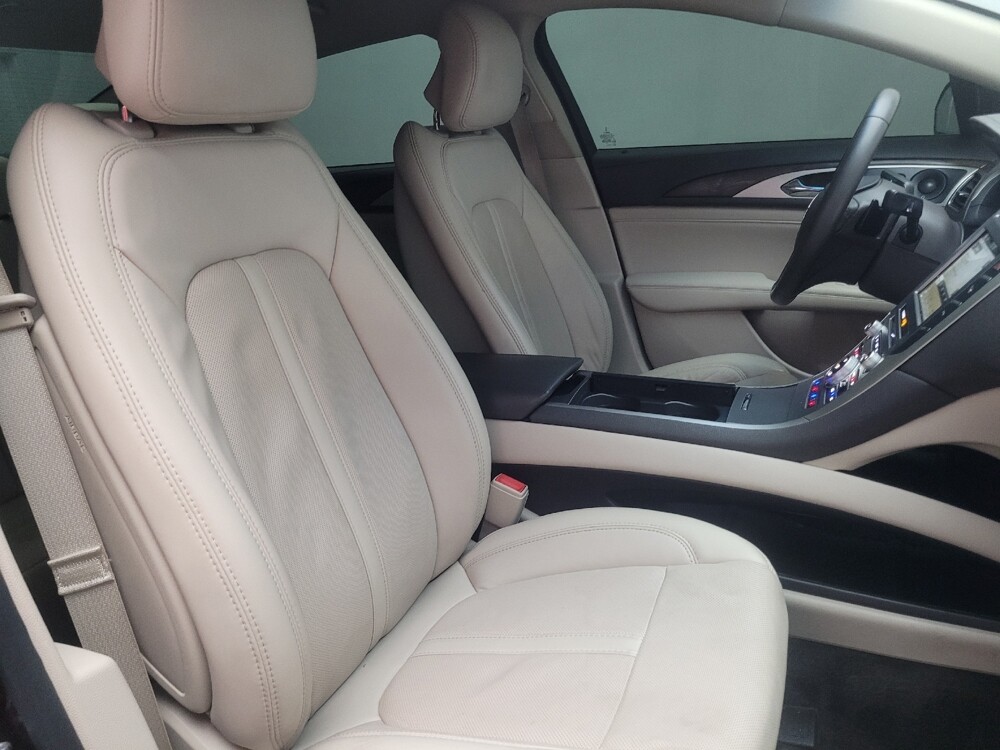 2018 Lincoln MKZ in Morrow, GA 30260 - 18128983 21