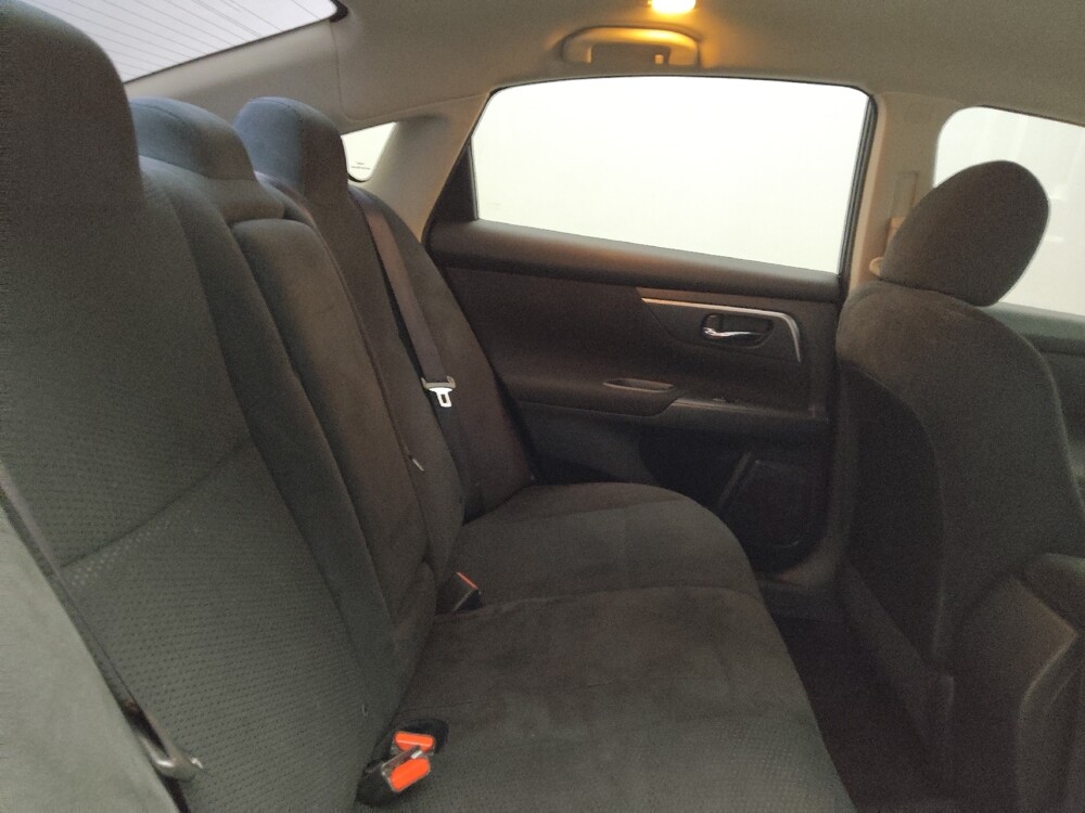 2015 Nissan Altima in Union City, GA 30291 - 18128996 19