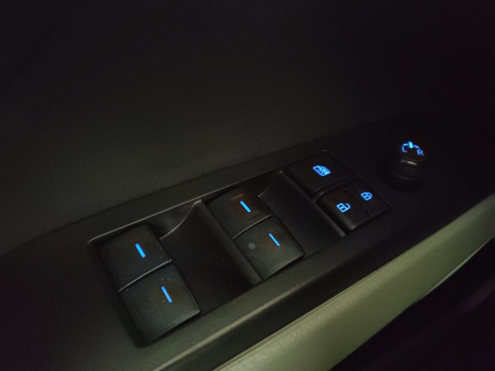 2022 Toyota Camry in Knoxville, TN 37923 - 18128999 27