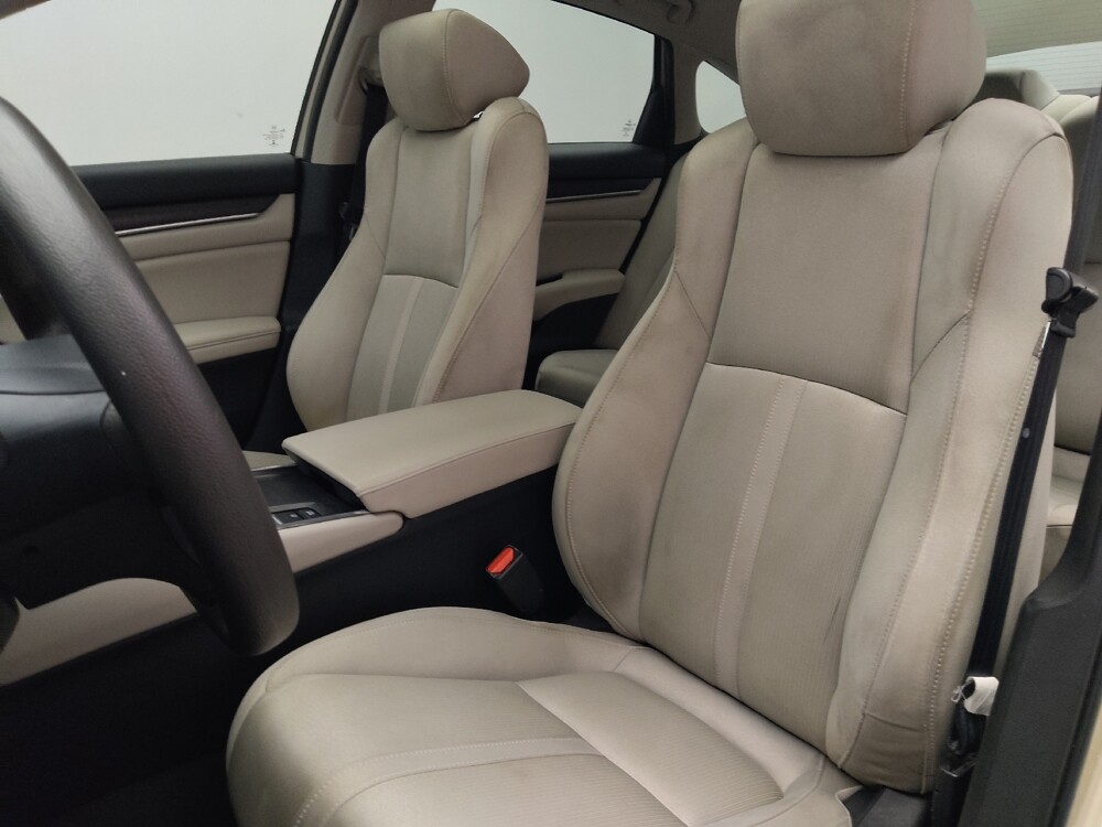 2019 Honda Accord in Knoxville, TN 37923 - 18129001 17