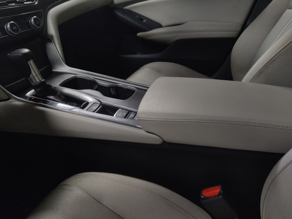 2019 Honda Accord in Knoxville, TN 37923 - 18129001 26