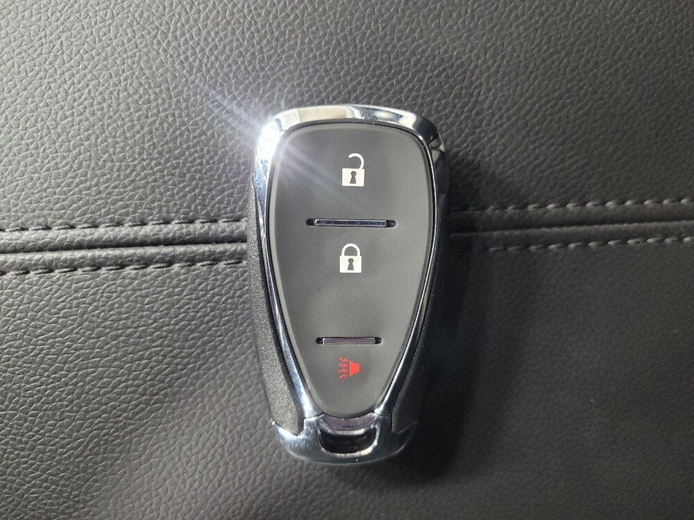 2019 Chevrolet Equinox in Athens, GA 30606 - 18129002 32