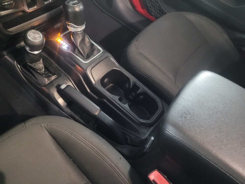 2019 Jeep Wrangler in Athens, GA 30606 - 18129004 26