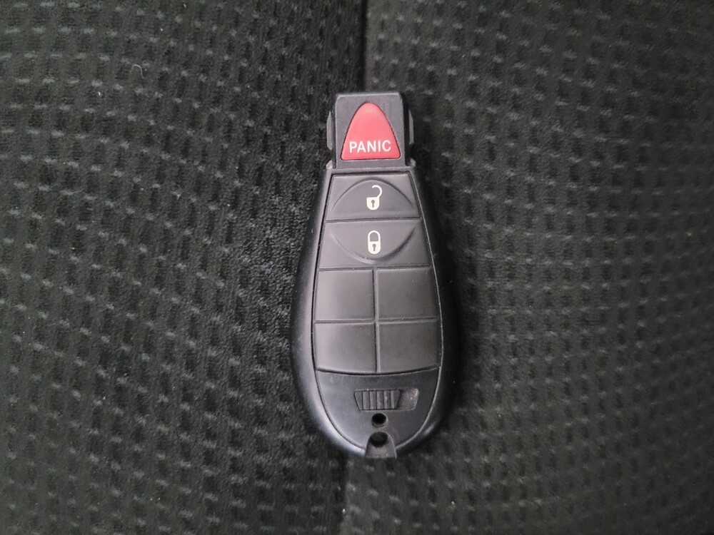 2017 Dodge Grand Caravan in Athens, GA 30606 - 18129012 32