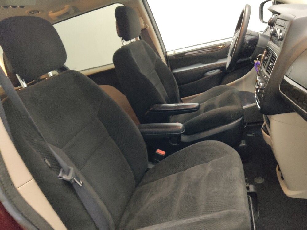 2017 Dodge Grand Caravan in Athens, GA 30606 - 18129012 21