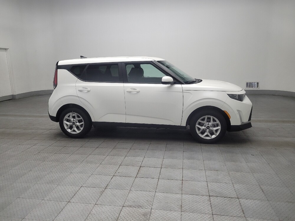 2025 Kia Soul in Conyers, GA 30094 - 18129015 11
