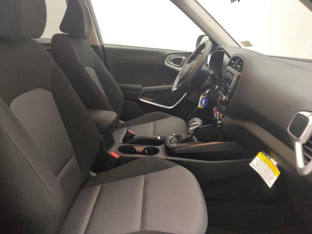 2025 Kia Soul in Birmingham, AL 35215 - 18129016 21