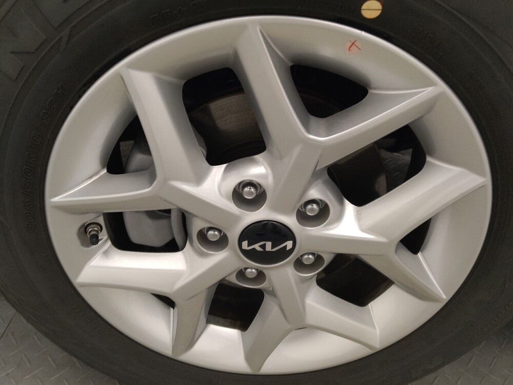 2025 Kia Soul in Birmingham, AL 35215 - 18129016 31