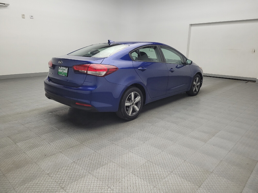 2018 Kia Forte in Fort Worth, TX 76116 - 18129022 9