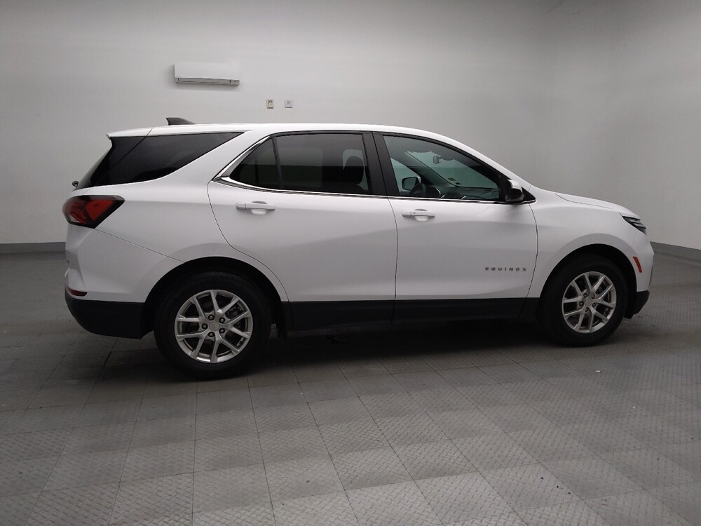 2024 Chevrolet Equinox in Arlington, TX 76011 - 18129025 10