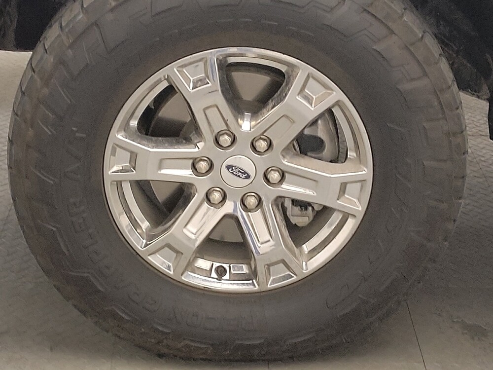 2022 Ford F150 in Fort Worth, TX 76116 - 18129027 31